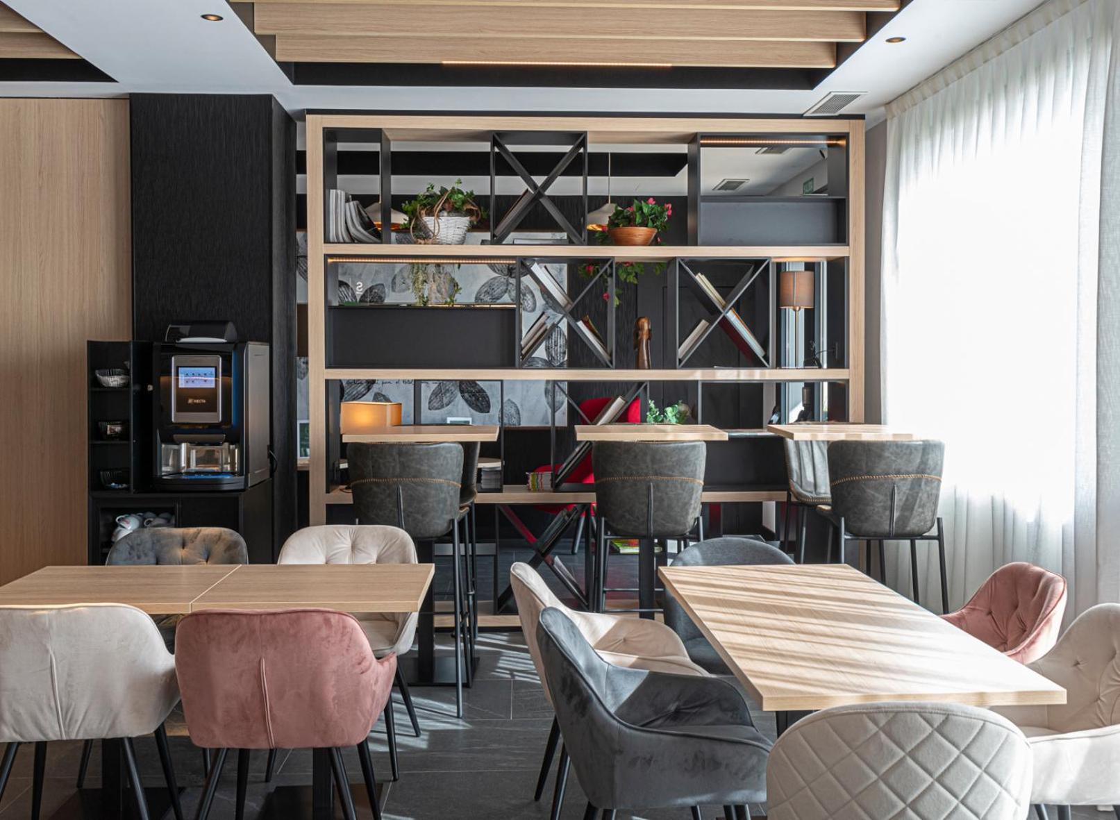 Sercotel Plana Suites La Vall d'Uixo Exterior photo