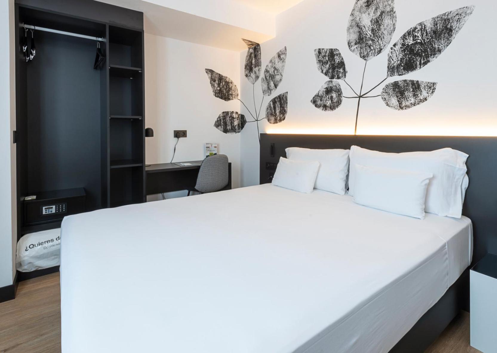 Sercotel Plana Suites La Vall d'Uixo Room photo